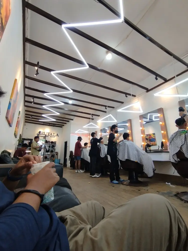ARUTALA BARBERSHOP (BTP) 1