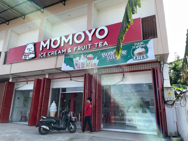 MOMOYO TAKALAR 1