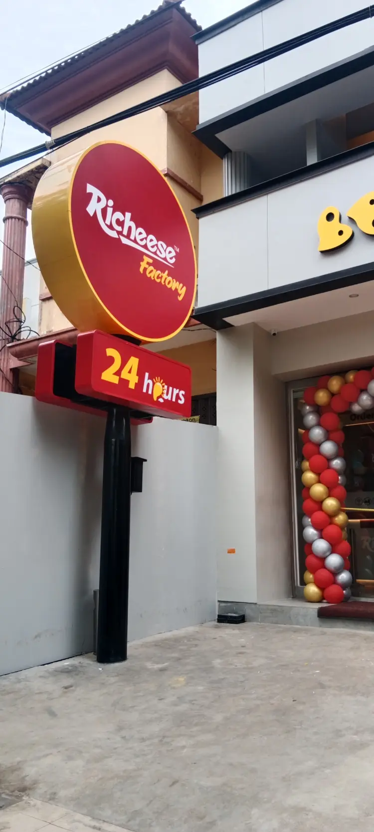 Richeese Factory Basuki Rachmad 1