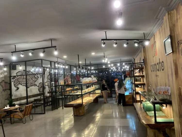 Conato Bakery & Cafe Rogojampi 2
