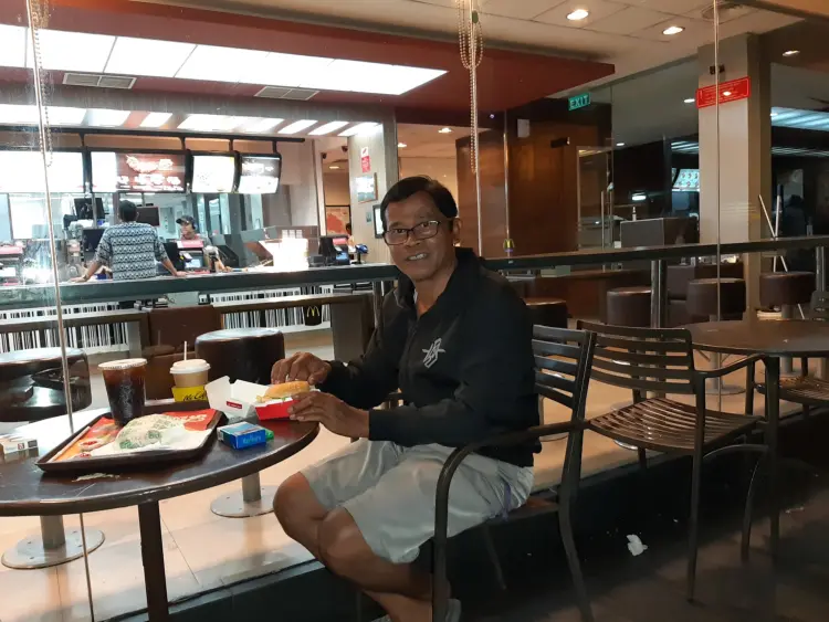 Mcdonalds Lippo Cikarang 7