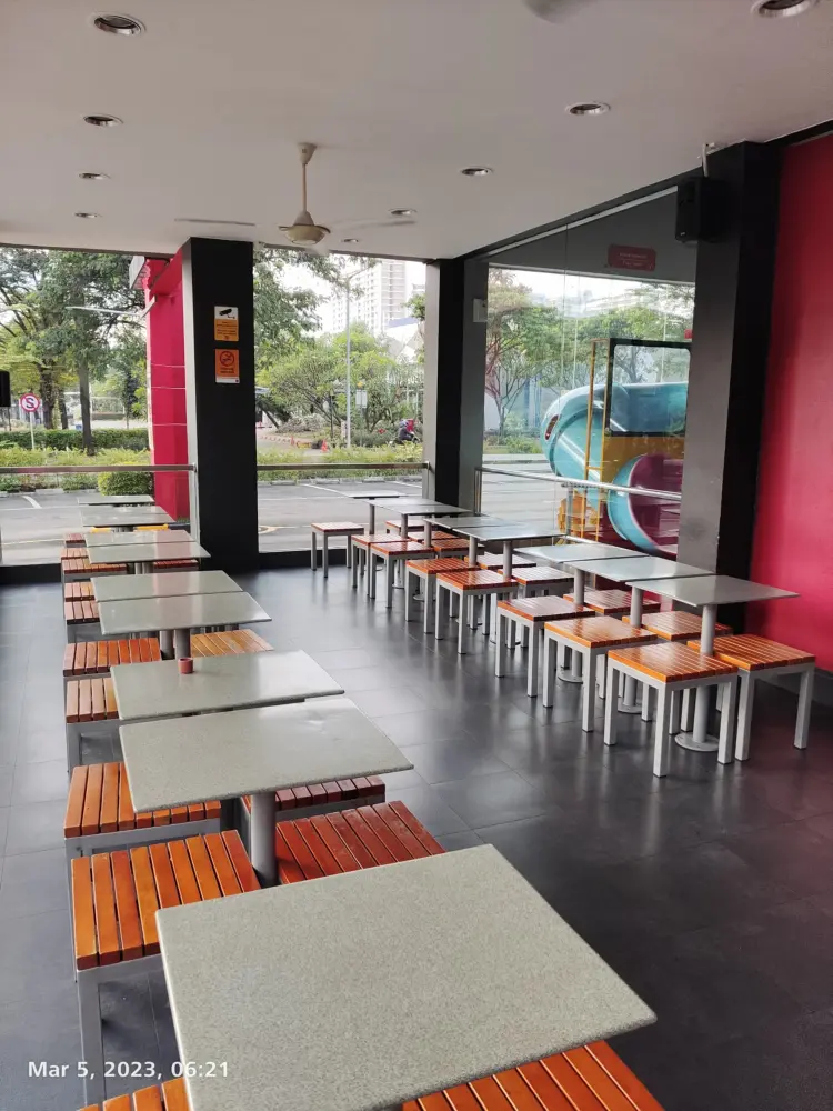 Mcdonalds Lippo Cikarang 5