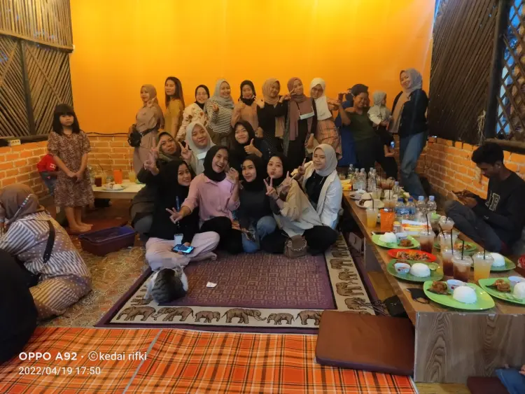 KEDAI RIFKI (RESTO IKAN BAKAR SEAFOOD) 2