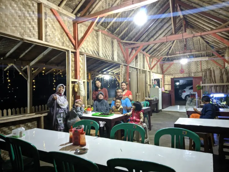 WARUNG NASI RIUNG GUNUNG SUNDA 6