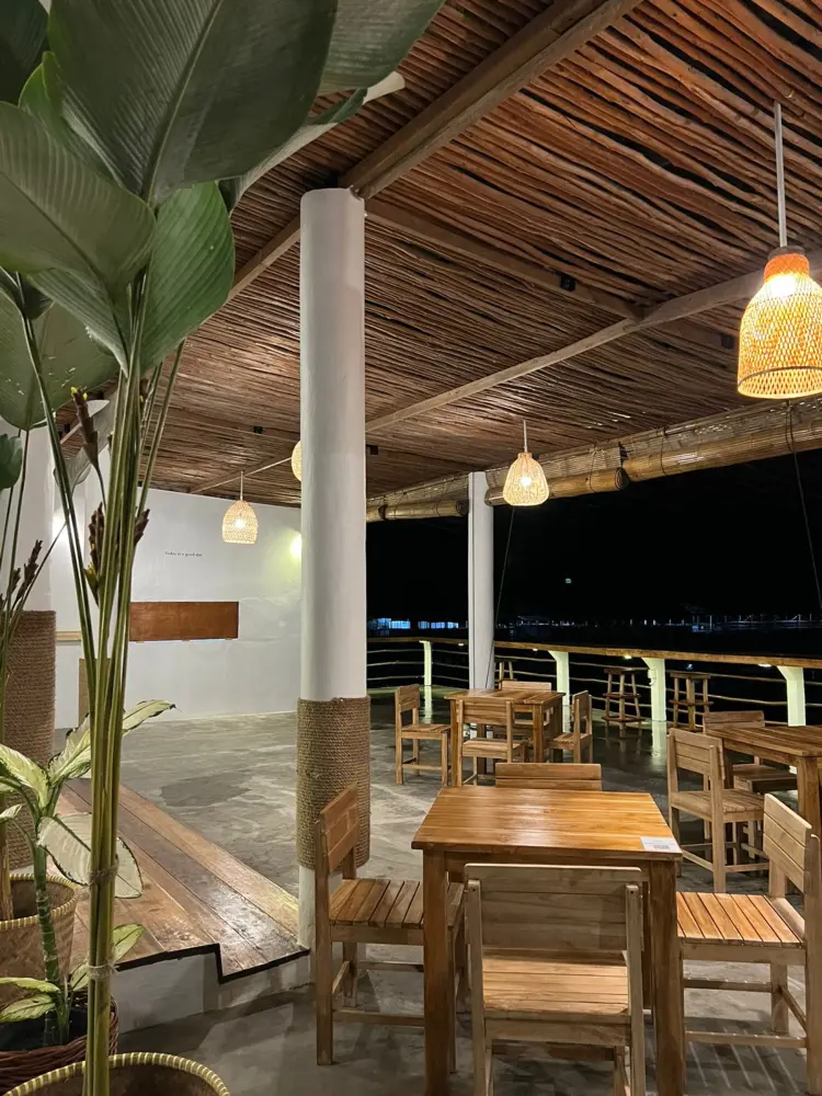 Sadi Beach House 1