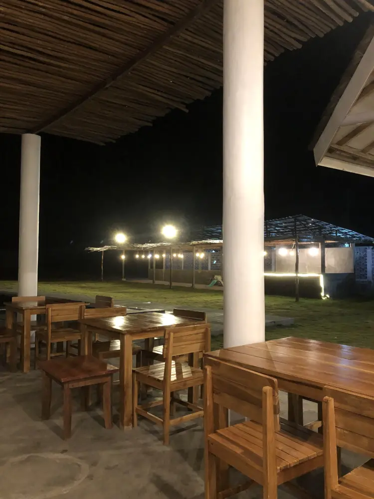 Sadi Beach House 6