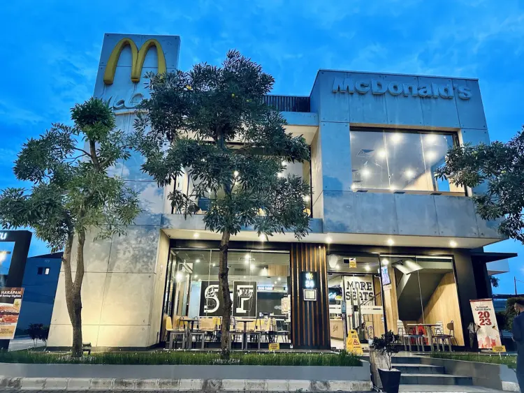 McDonald's Pemuda 1