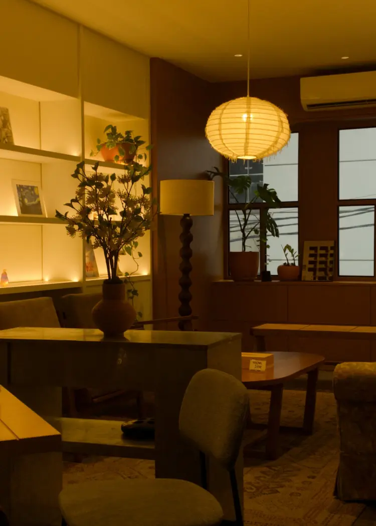 THE FULL YOLK - ALL DAY CAFE 7