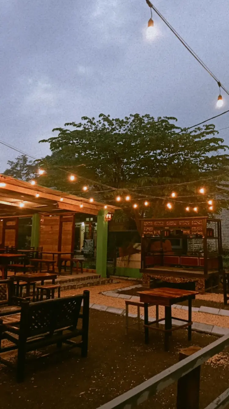 Alas Bhumeh cafe Bangkalan 6