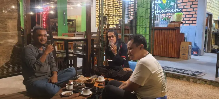 Alas Bhumeh cafe Bangkalan 3