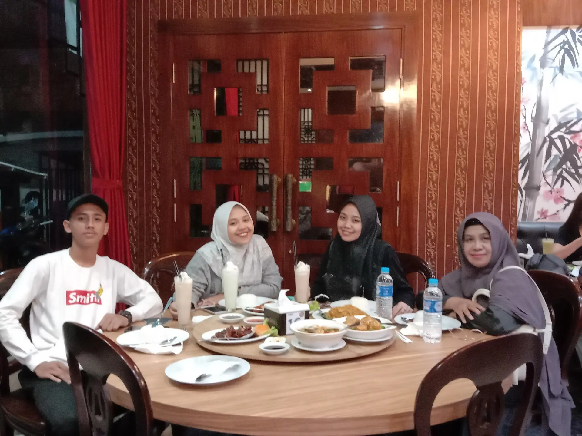 谁说加里曼丹只有原始森林？这家中餐厅居然让中国人都说 Mantap！ 7