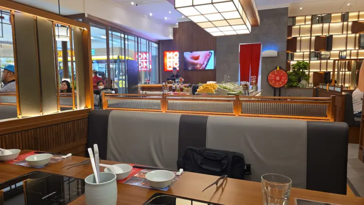 Momo Paradise Lippo Mall Puri 3