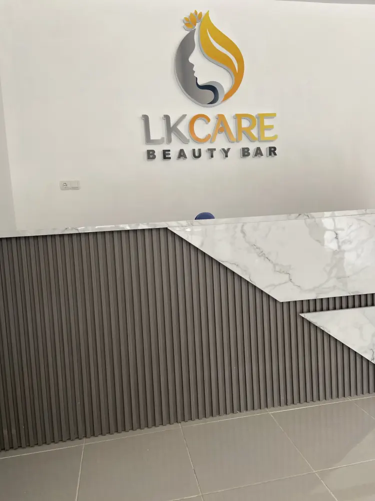 LK Care & LKafe - Cafe & Beauty House Bandungan 1