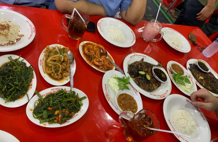 Seafood 68 Metro Gopli 1