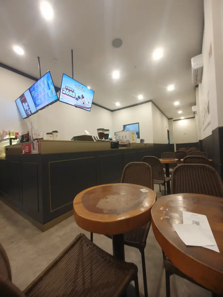 Kopi Kenangan - Ruko Pasar Rebo 4