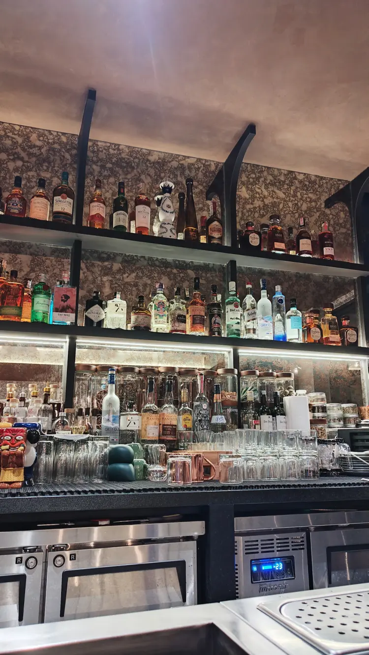 Hause Rooftop Senopati 6