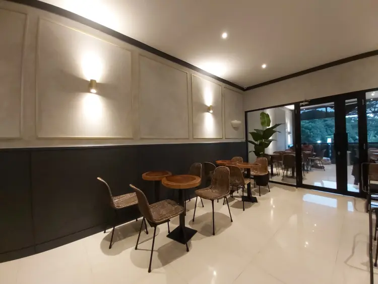 Kopi Kenangan - Ruko Cipayung 1