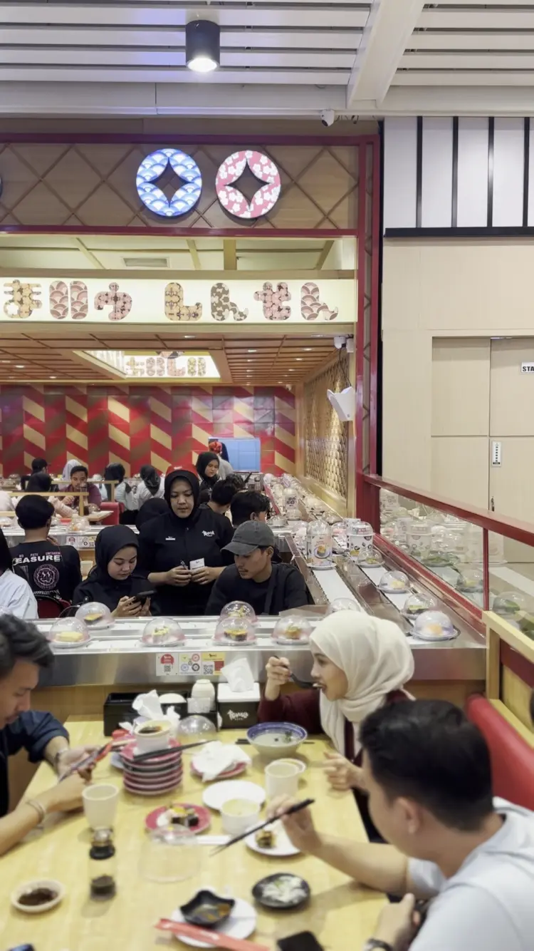 Tom Sushi Living World Pekanbaru 5