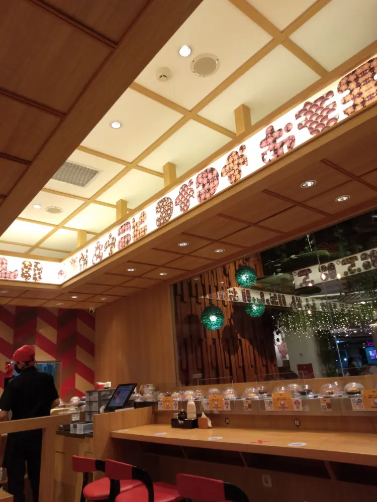 Tom Sushi Living World Pekanbaru 9