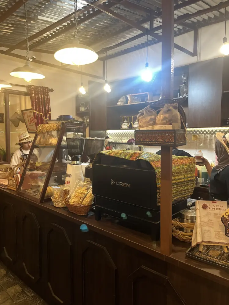 Kedai Lawas Monginsidi 9