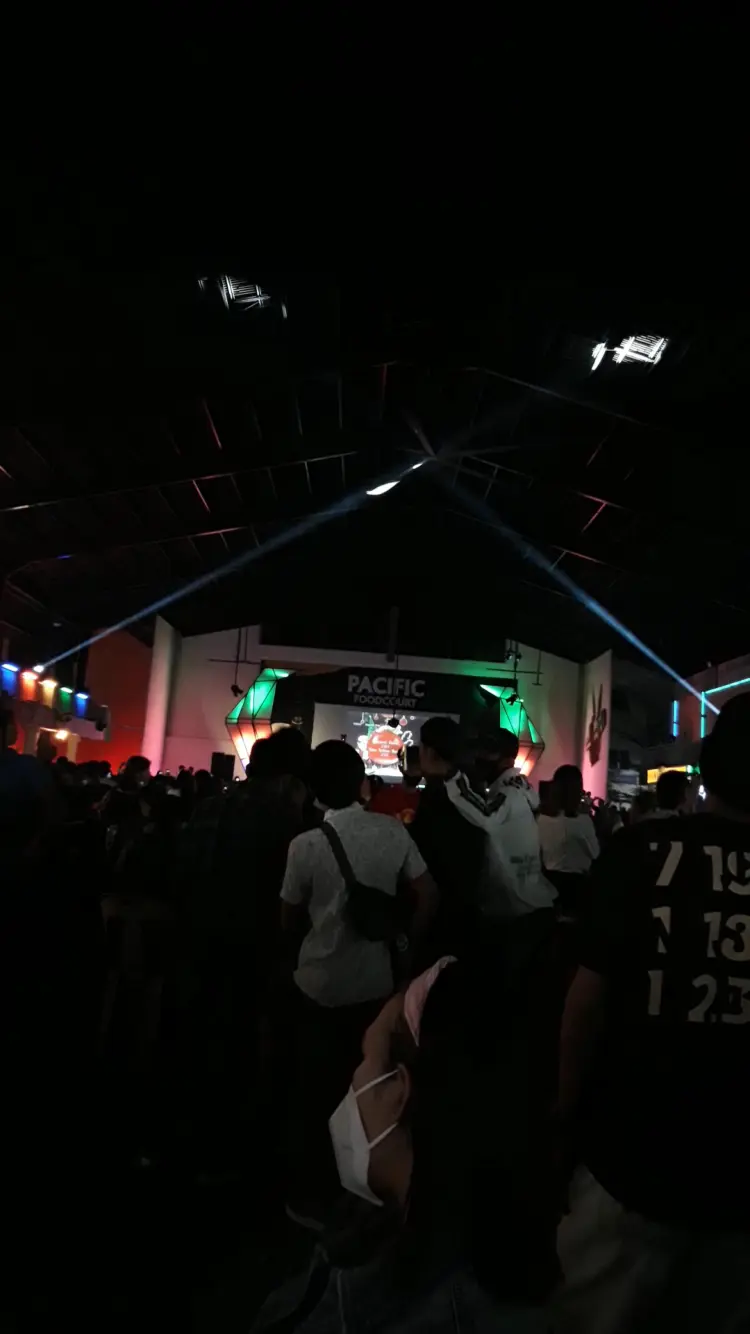 Pacific food court 9