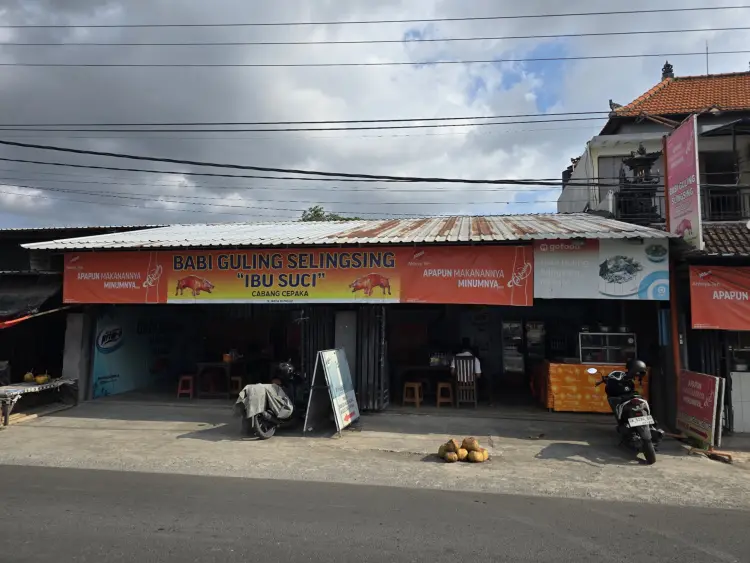 Babi Guling Slingsing "Bu Suci" 1