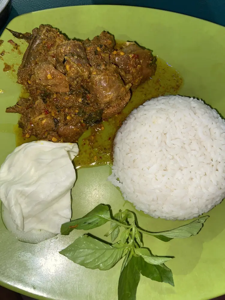 Warung Biru Cak Narto "Rica-rica Mentok" 3