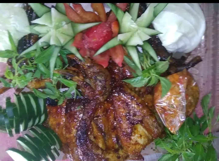 BEBEK_TRANS (Trevel) & Restoran BEBEK GEPREK BANG IPUL 3