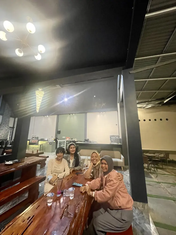 Dillys Pizza Sidikalang 6