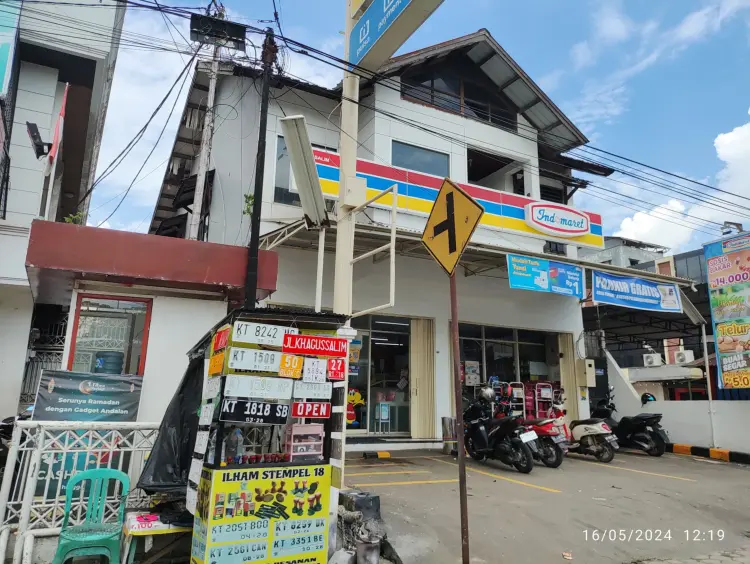 Indomaret Sungai Pinang Luar 1