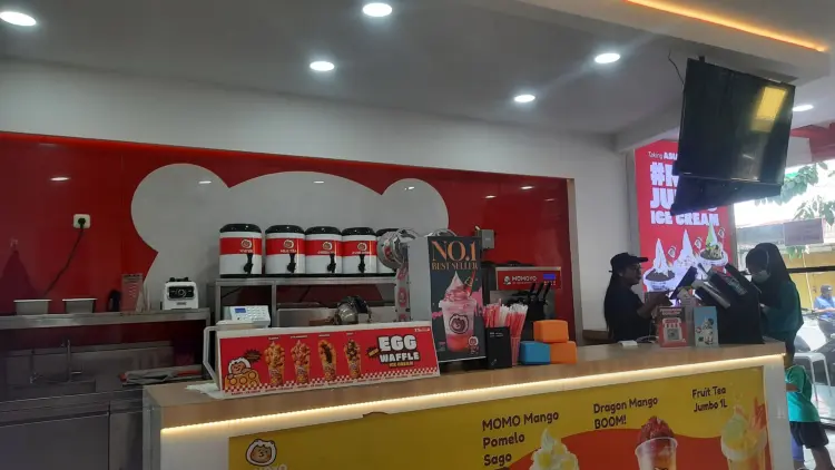 Momoyo Ice Cream & Fruit Tea - Ngawi 7
