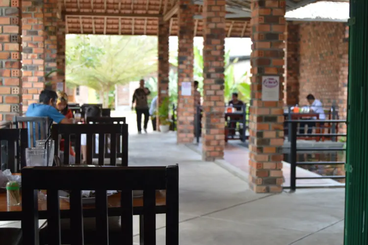 Rumah Makan Pondok Aisyah 6