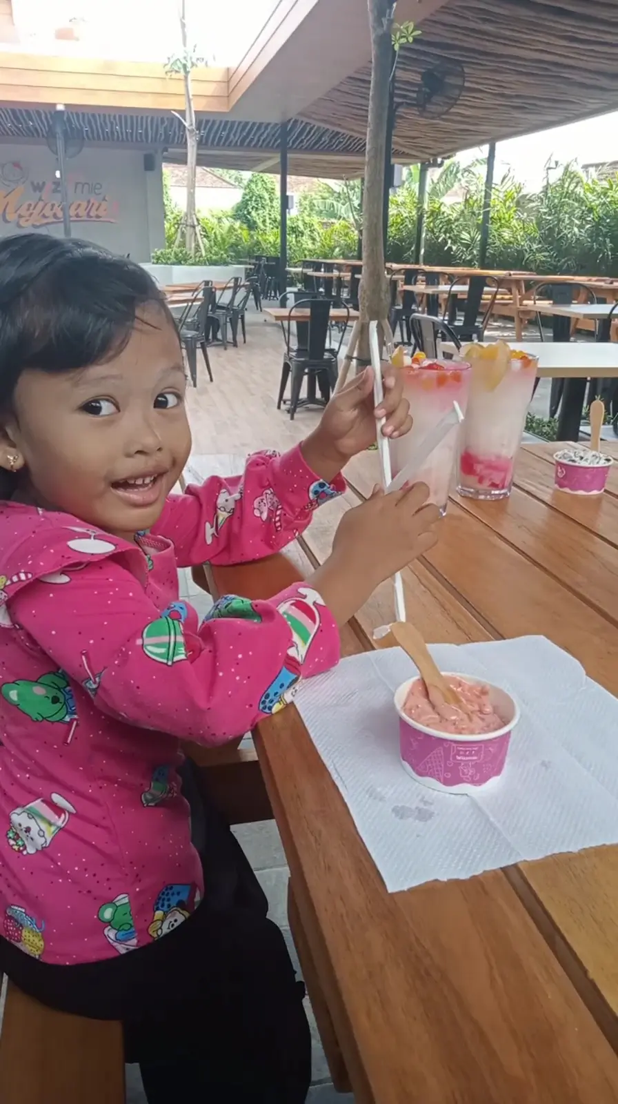 8200条好评的辣面馆？Mojosari这家店凭什么这么火！ 8