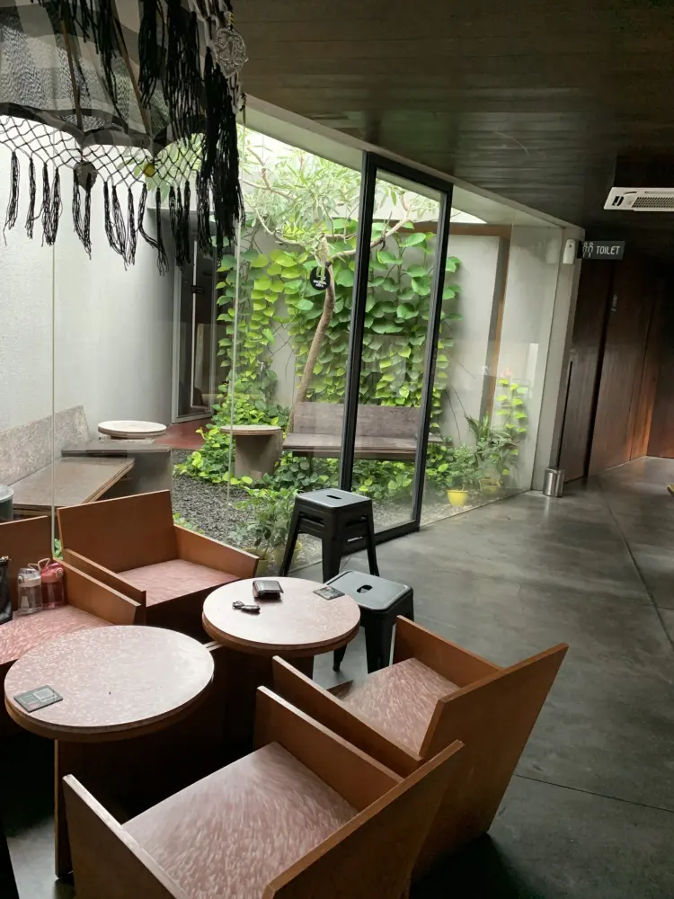 MUHI. Eatery & Coffee 1