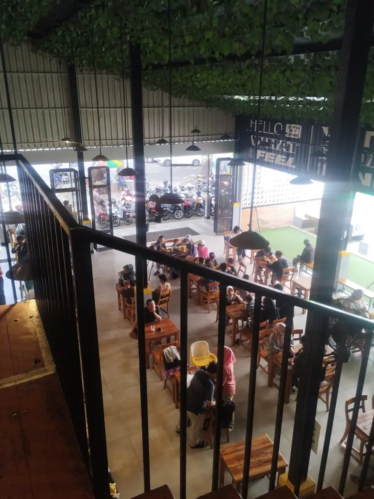 Mie Gacoan Stasiun Kota Malang 5