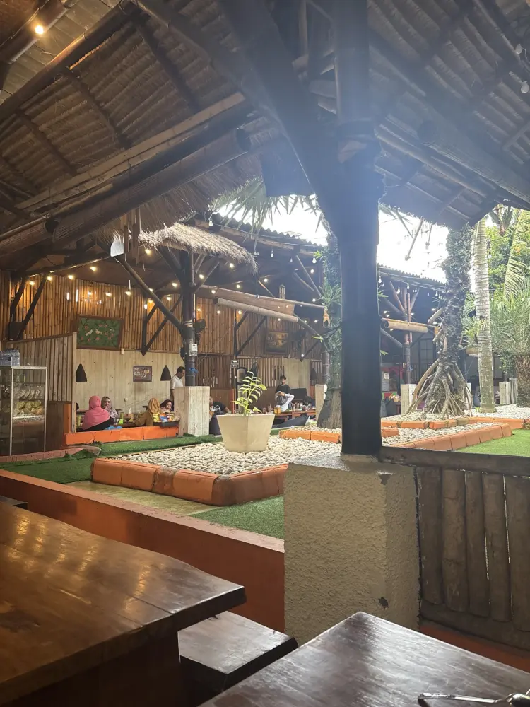 Ocean Garden Resto Soekarno Hatta 6