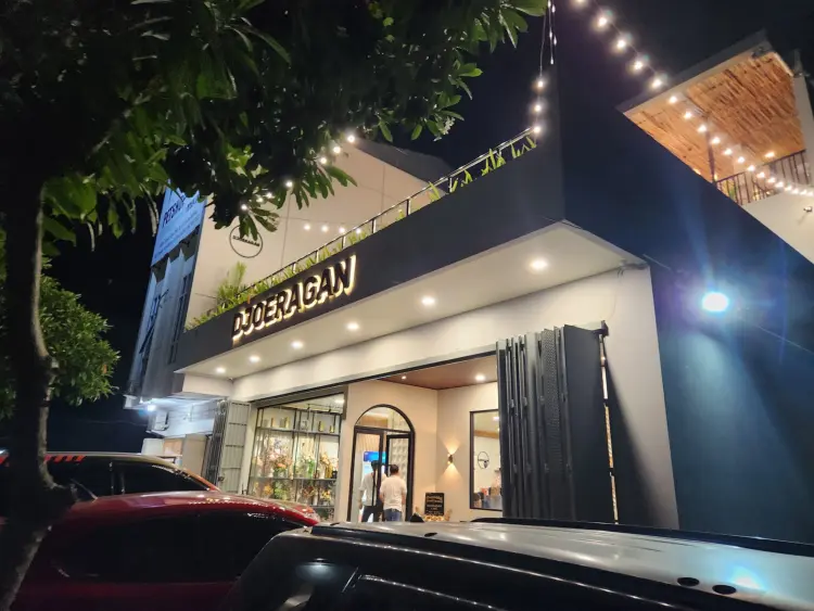 Djoeragan Cafe 1