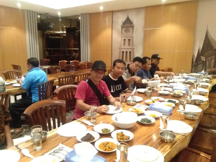 Restoran Simpang Raya 10