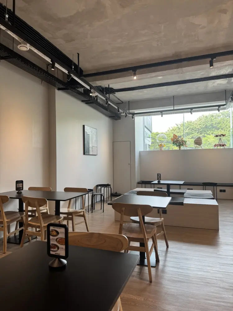 Monday Coffee Pluit 4