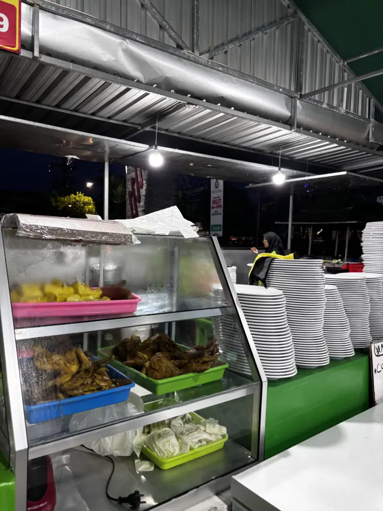 Muphus Seafood Spesial Lobster dan Ikan Bakar (Yogyakarta) 9