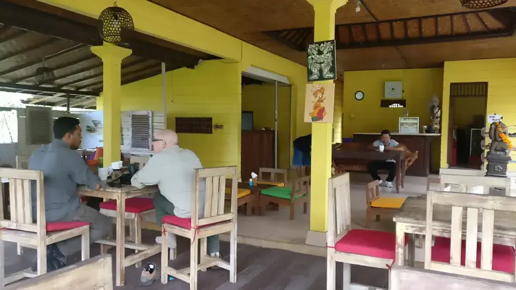 Soka Fleur Warung and Cafe 7