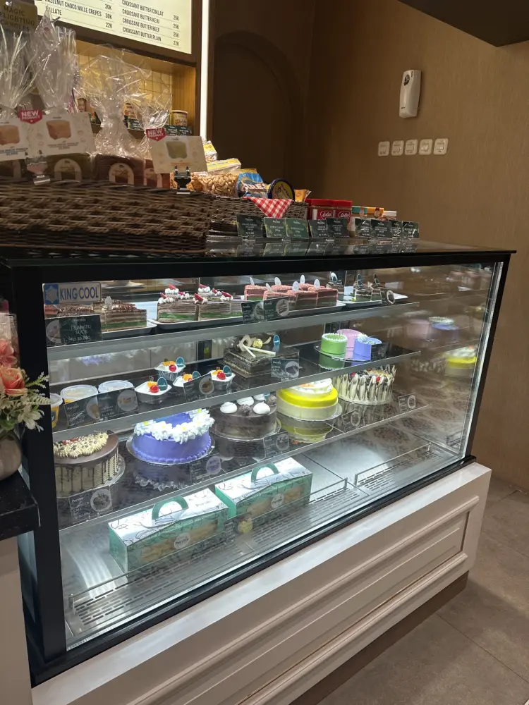 Parsley Bakery & Resto Seturan 6