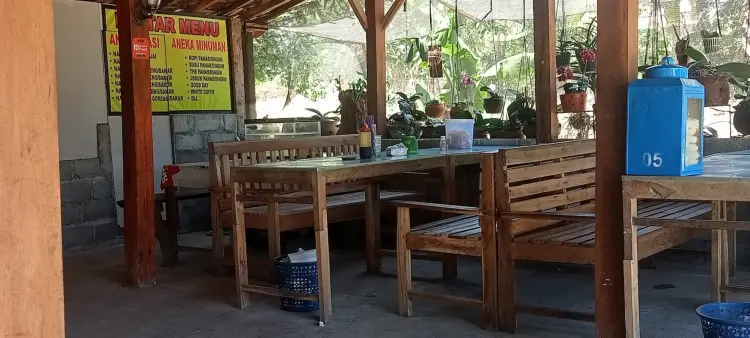 Warung Makan 24 Jam 6