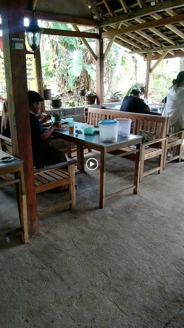 Warung Makan 24 Jam 5