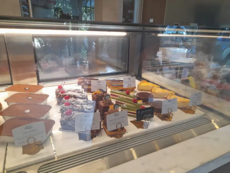 Levant Boulangerie et Patisserie 9