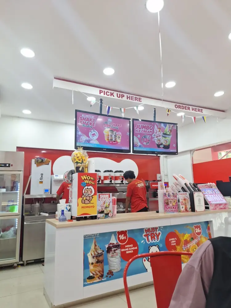 MOMOYO Ramayana Serang 2