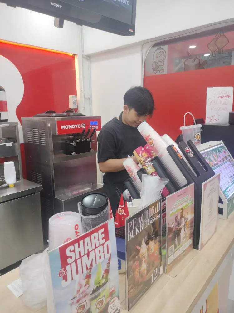 MOMOYO Ramayana Serang 7