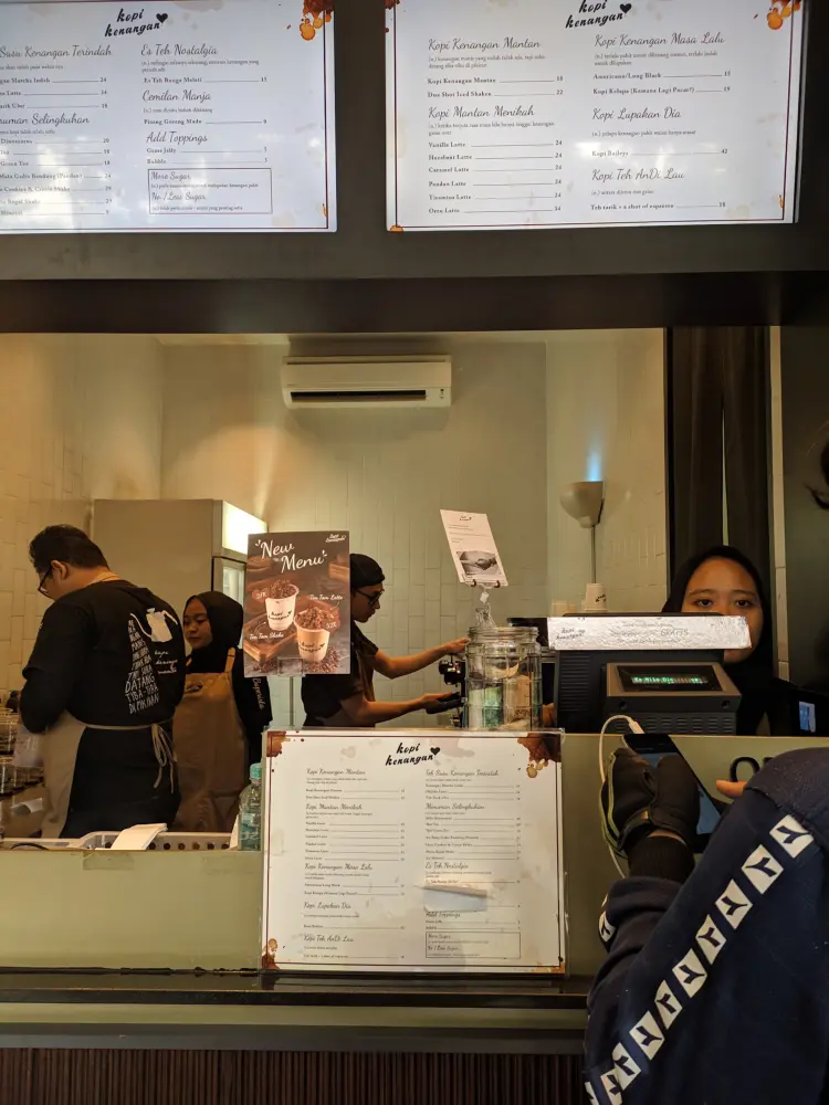 Kopi Kenangan x Chigo x Flip - Bassura City 7