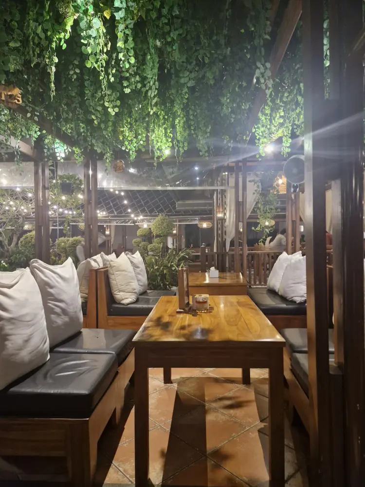 Bumi Aki Cibinong - Restoran Keluarga 4