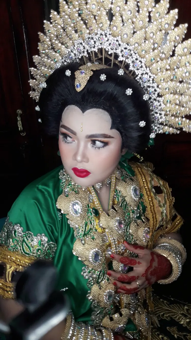 Rezky Salon PK VIII 1